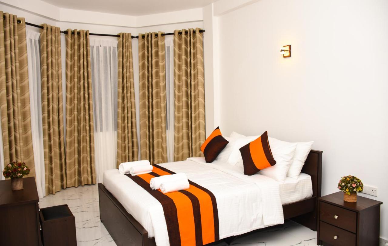 Aqua Glory Hotel Negombo Exterior photo